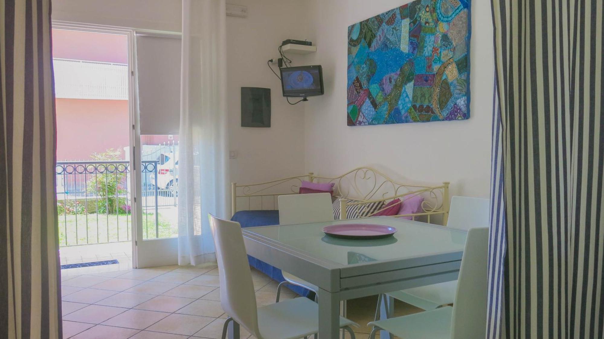 Residence Amarein Каорле Екстер'єр фото