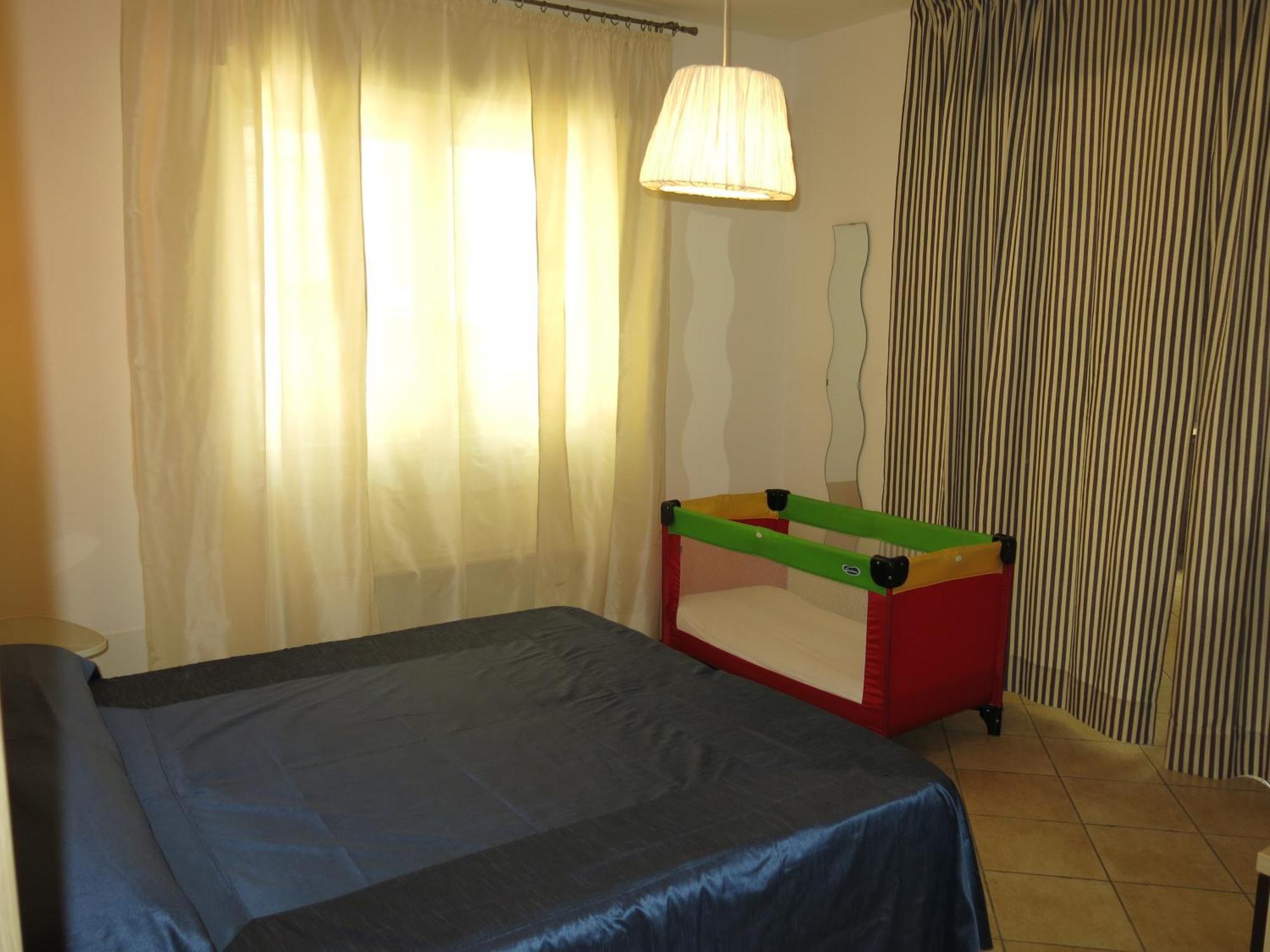 Residence Amarein Каорле Екстер'єр фото